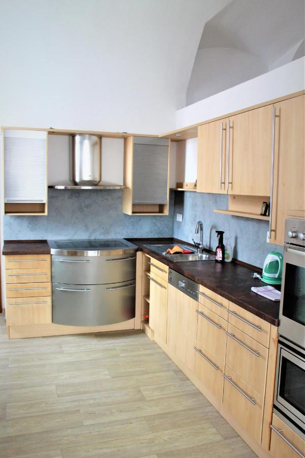 Apartmany Papik Nova Bystrice Ngoại thất bức ảnh