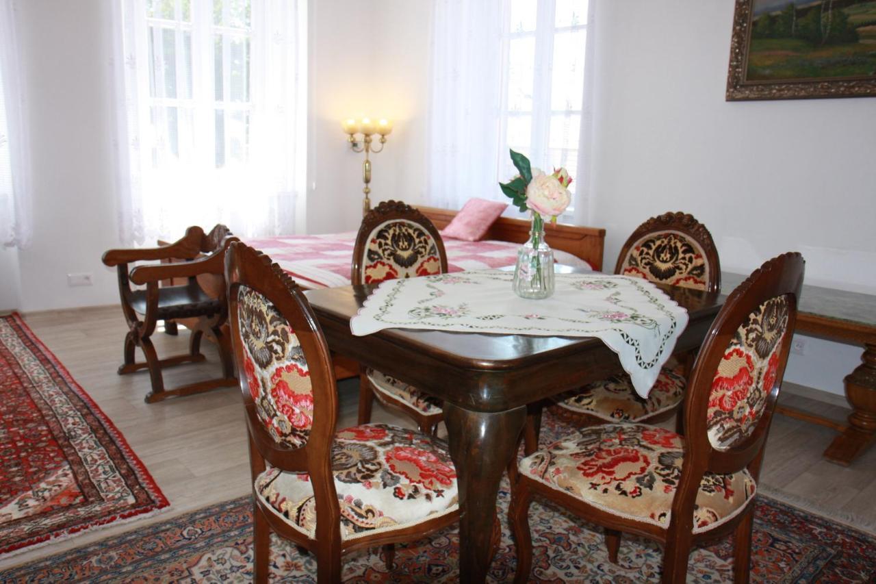 Apartmany Papik Nova Bystrice Ngoại thất bức ảnh